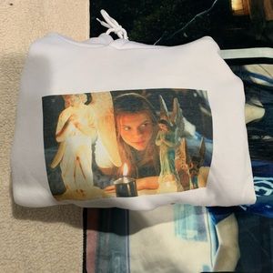 Romeo and Juliet white hoodie